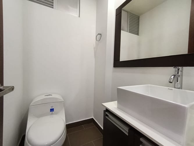 Apartamento de 3 alcobas en arriendo en Las Lomitas, Sabaneta, 135 m² · foto 4 de 20