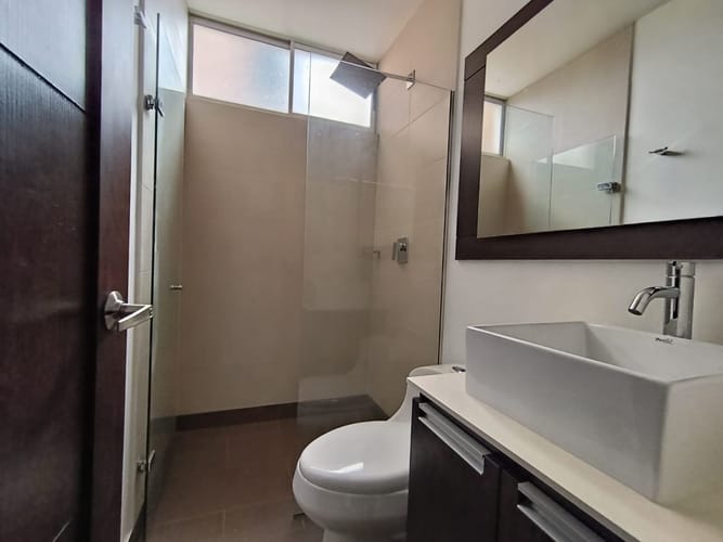 Apartamento de 3 alcobas en arriendo en Las Lomitas, Sabaneta, 135 m² · foto 7 de 20