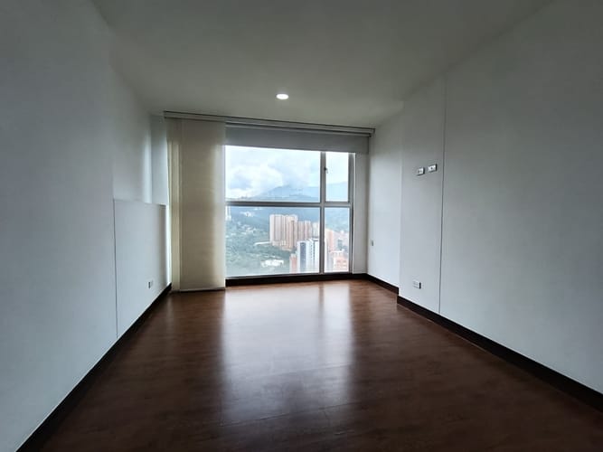 Apartamento de 3 alcobas en arriendo en Las Lomitas, Sabaneta, 135 m² · foto 8 de 20