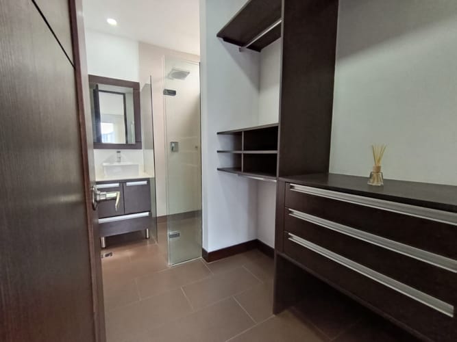 Apartamento de 3 alcobas en arriendo en Las Lomitas, Sabaneta, 135 m² · foto 10 de 20