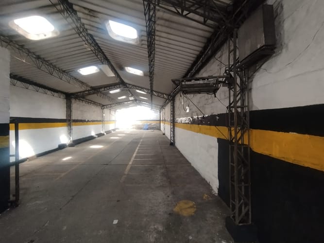 Bodega en arriendo en Prado, Medellín, 210 m² · foto 3 de 15