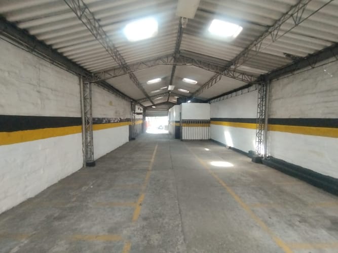 Bodega en arriendo en Prado, Medellín, 210 m² · foto 5 de 15