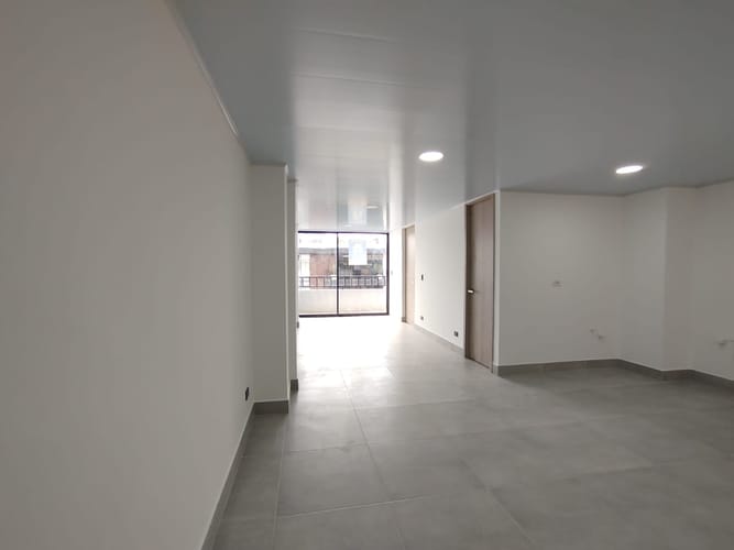 Local en arriendo en El Porvenir, Rionegro, 56 m² · foto 4 de 8