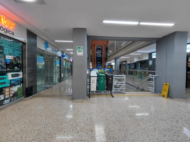 Local en arriendo en San Vicente, Cali, 75 m² · foto 8 de 24