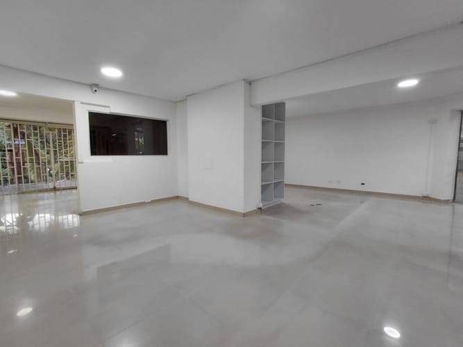 Local en arriendo en San Vicente, Cali, 75 m² · foto 12 de 24