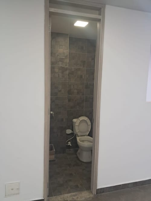 Local en arriendo en Enciso, Medellín, 256 m² · foto 9 de 10