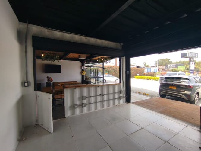 Local en arriendo en Llano Grande, Rionegro, 16 m² · foto 3 de 8
