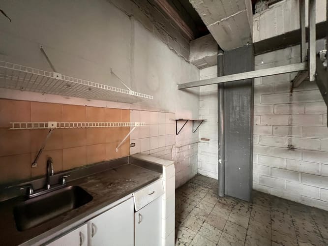 Bodega en arriendo en El Poblado, Medellín, 439 m² · foto 7 de 20