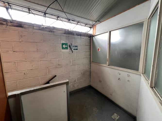Bodega en arriendo en El Poblado, Medellín, 439 m² · foto 20 de 20