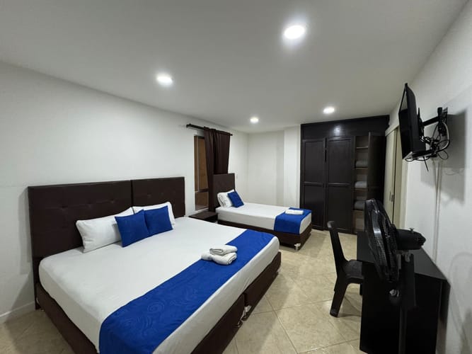 Local en arriendo en Laureles, Medellín, 1700 m² · foto 14 de 20