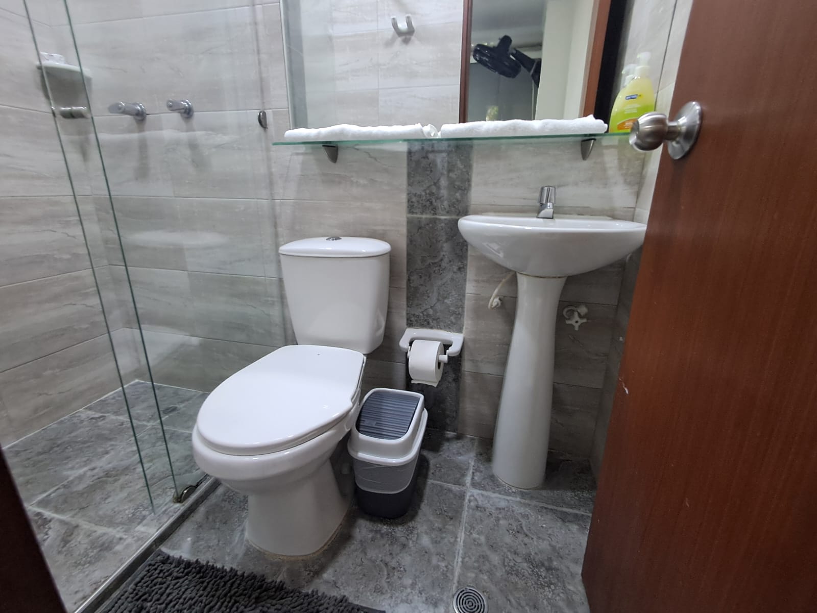 Apartamento en arriendo en Belén, Medellín · foto 4 de 15