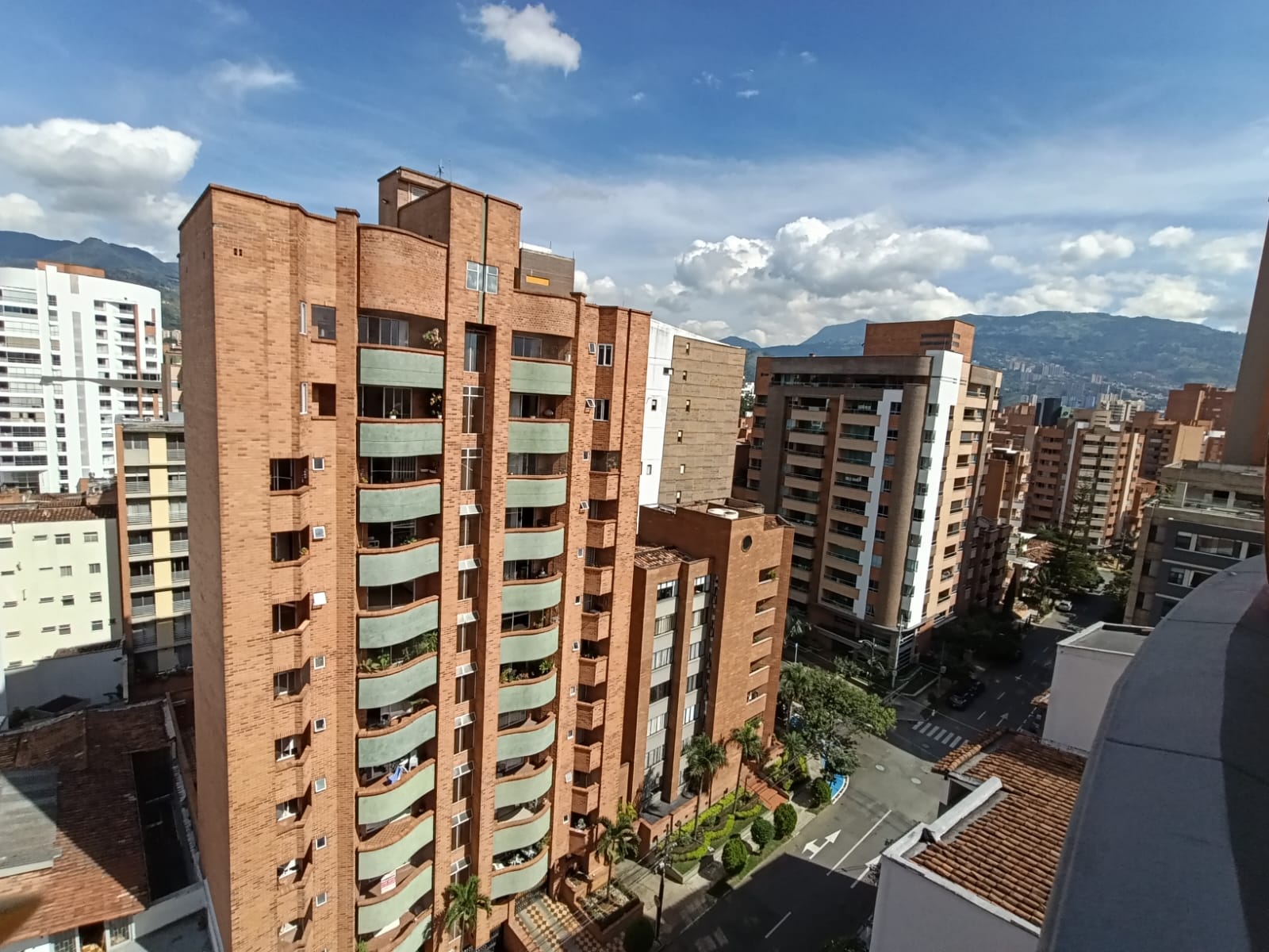 Apartamento en arriendo en Laureles, Medellín · foto 9 de 20