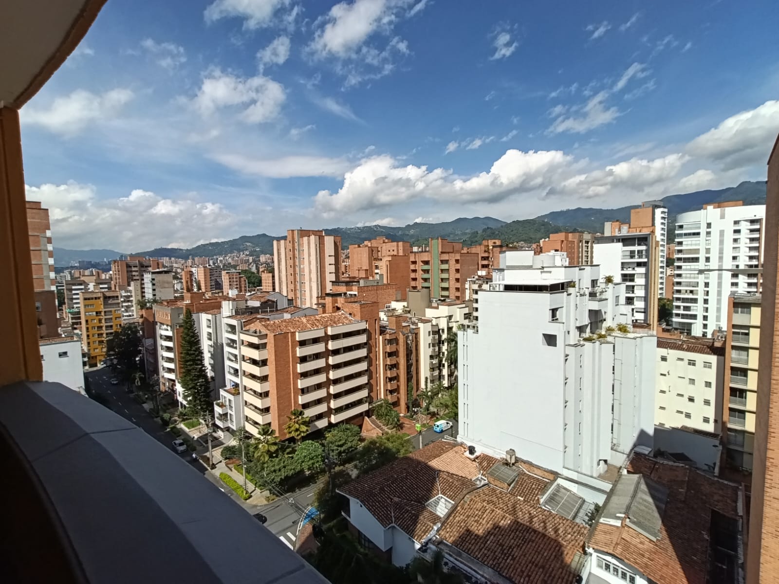 Apartamento en arriendo en Laureles, Medellín · foto 11 de 20