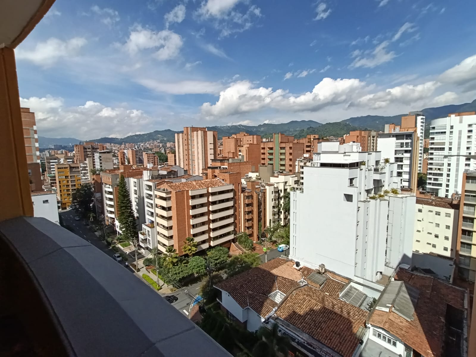 Apartamento en arriendo en Laureles, Medellín · foto 13 de 20