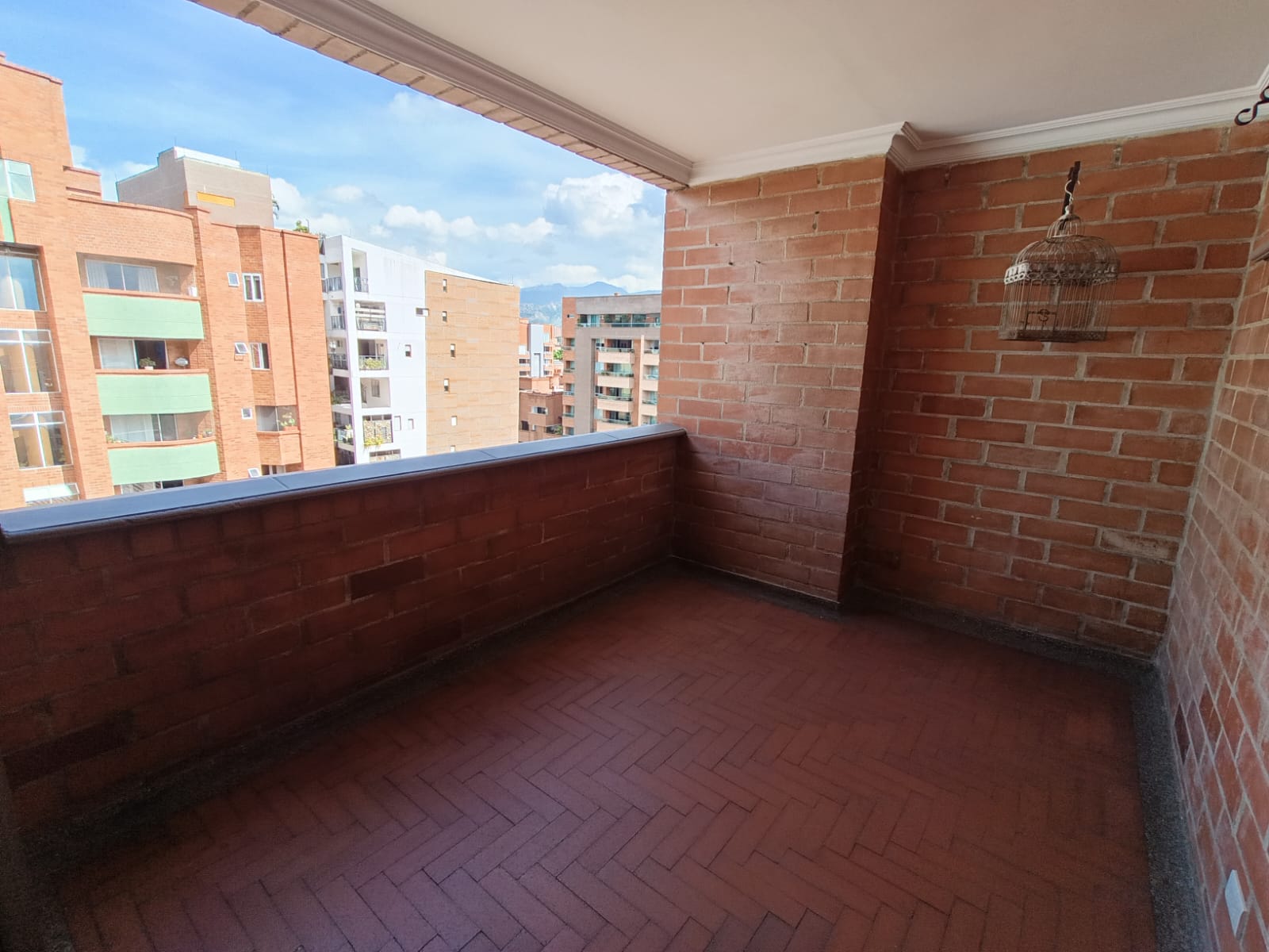 Apartamento en arriendo en Laureles, Medellín · foto 18 de 20