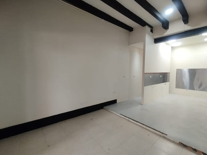 Local en arriendo en La Candelaria, Medellín, 30 m² · foto 7 de 15