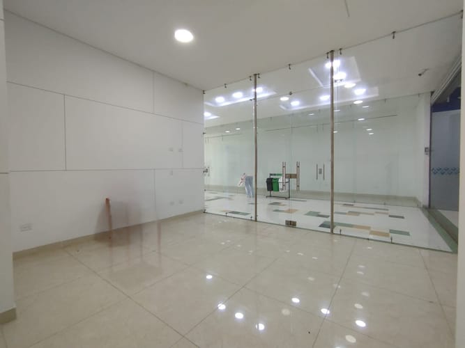 Local en arriendo en La Industrial, Marinilla, 26 m² · foto 4 de 10