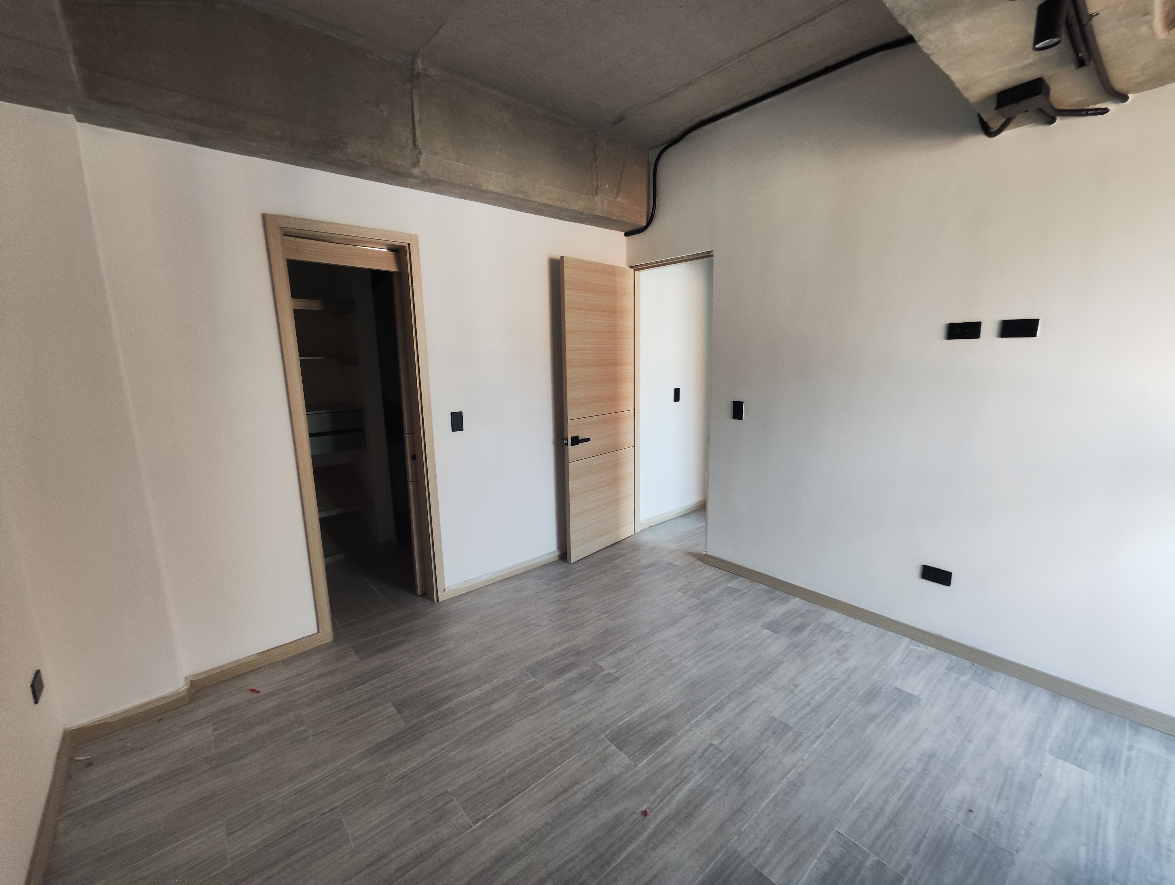 Apartamento en arriendo en Laureles, Medellín · foto 9 de 12