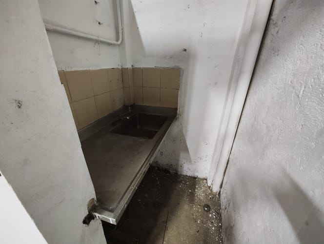 Bodega en arriendo en El Chagualo, Medellín, 162 m² · foto 5 de 11