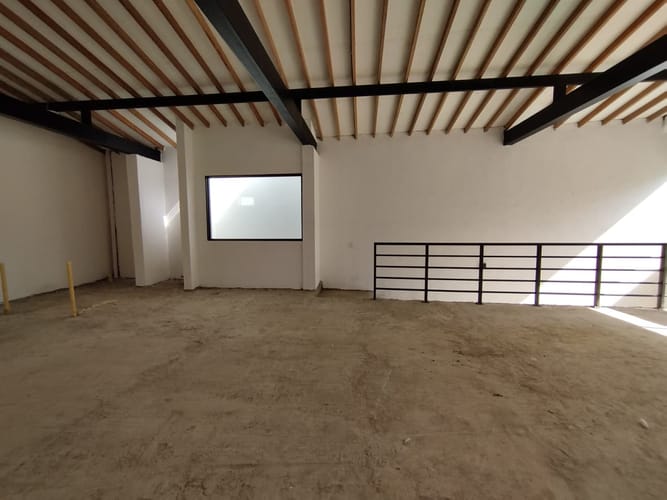 Local en arriendo en El Poblado, Medellín, 110 m² · foto 4 de 9