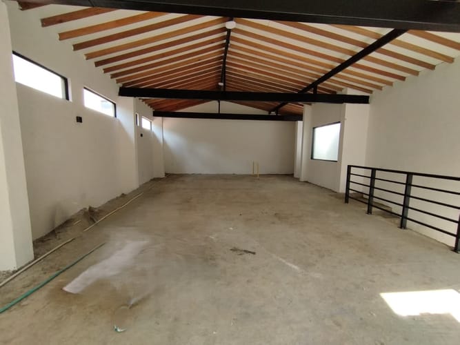 Local en arriendo en El Poblado, Medellín, 110 m² · foto 5 de 9