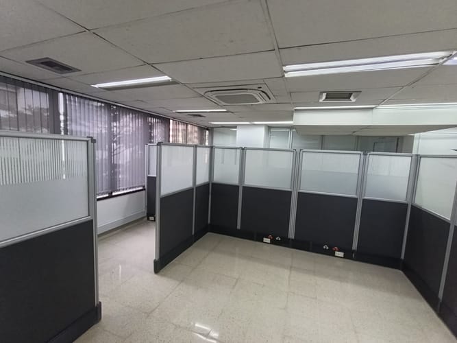 Oficina en arriendo en El Poblado, Medellín, 140 m² · foto 7 de 15