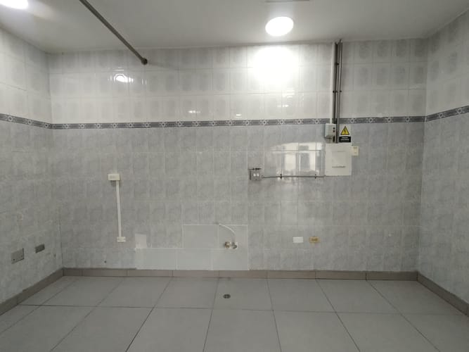 Local en arriendo en El Rincón, Medellín, 22 m² · foto 9 de 15