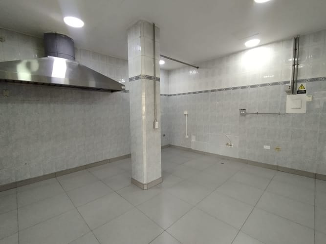 Local en arriendo en El Rincón, Medellín, 22 m² · foto 11 de 15