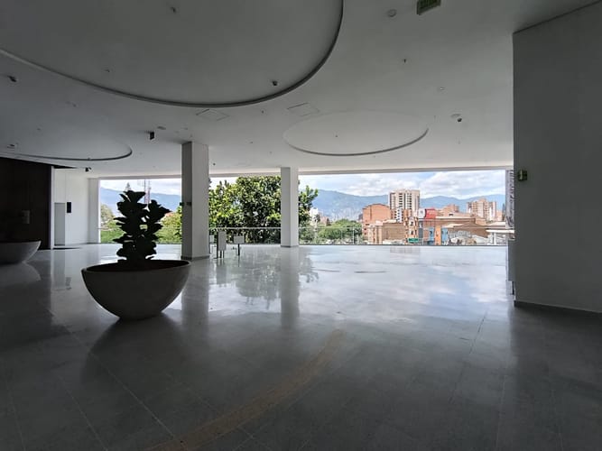 Local en arriendo en Laureles, Medellín, 22 m² · foto 12 de 12