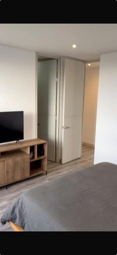 Apartamento de 2 alcobas en arriendo en El Poblado, Medellín, 70 m² · foto 4 de 20