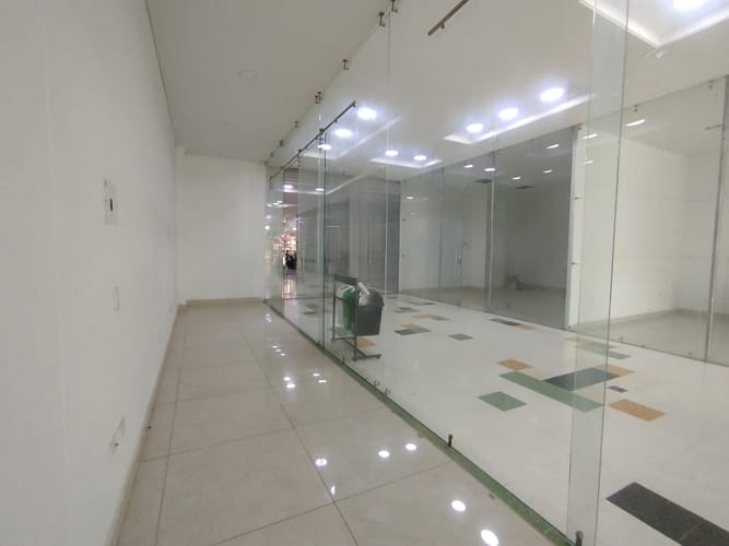 Local en arriendo en La Industrial, Marinilla, 22 m² · foto 2 de 10