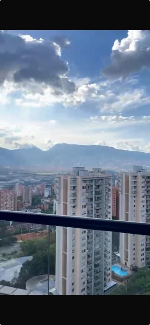 Apartamento de 2 alcobas en arriendo en El Poblado, Medellín, 70 m² · foto 10 de 20