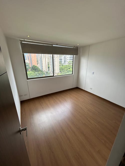 Apartamento de 2 alcobas en arriendo en El Poblado, Medellín, 70 m² · foto 18 de 20