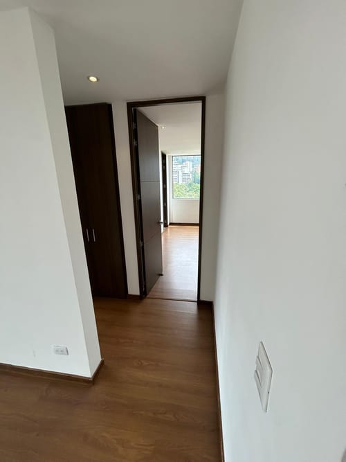 Apartamento de 2 alcobas en arriendo en El Poblado, Medellín, 70 m² · foto 19 de 20