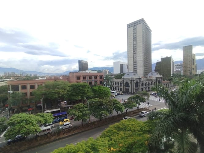 Local en arriendo en Villa Carlota, Medellín, 121 m² · foto 11 de 12