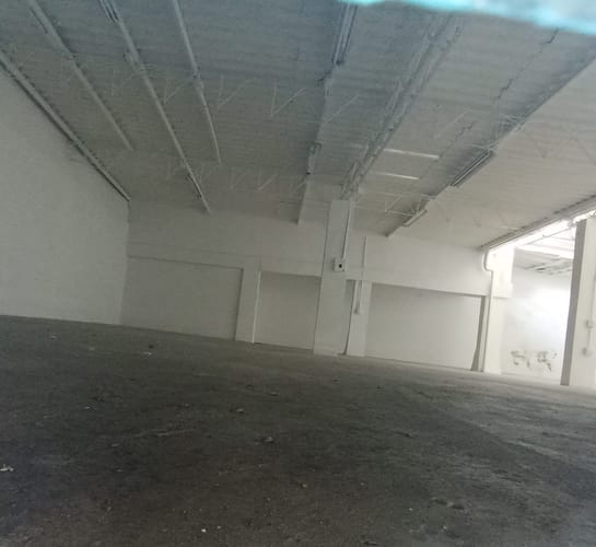Local en arriendo en La Candelaria, Medellín, 225 m² · foto 10 de 12