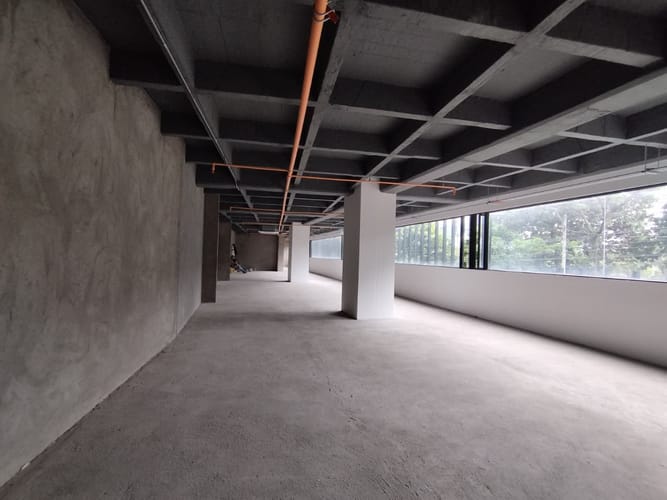 Oficina en arriendo en Cristo Rey, Medellín, 787 m² · foto 3 de 10