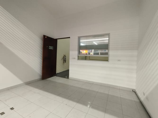 Local en arriendo en Escobero, Envigado, 33 m² · foto 2 de 8