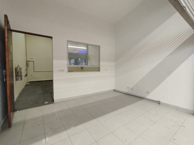 Local en arriendo en Escobero, Envigado, 33 m² · foto 4 de 8
