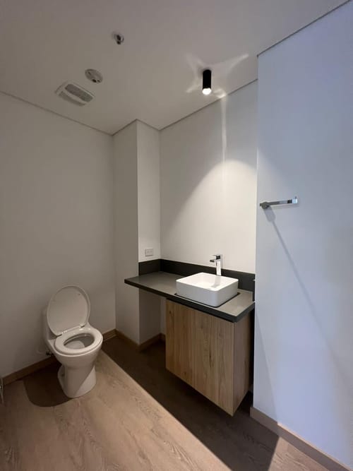 Oficina en arriendo en Vía Las Palmas, Envigado, 64 m² · foto 4 de 12