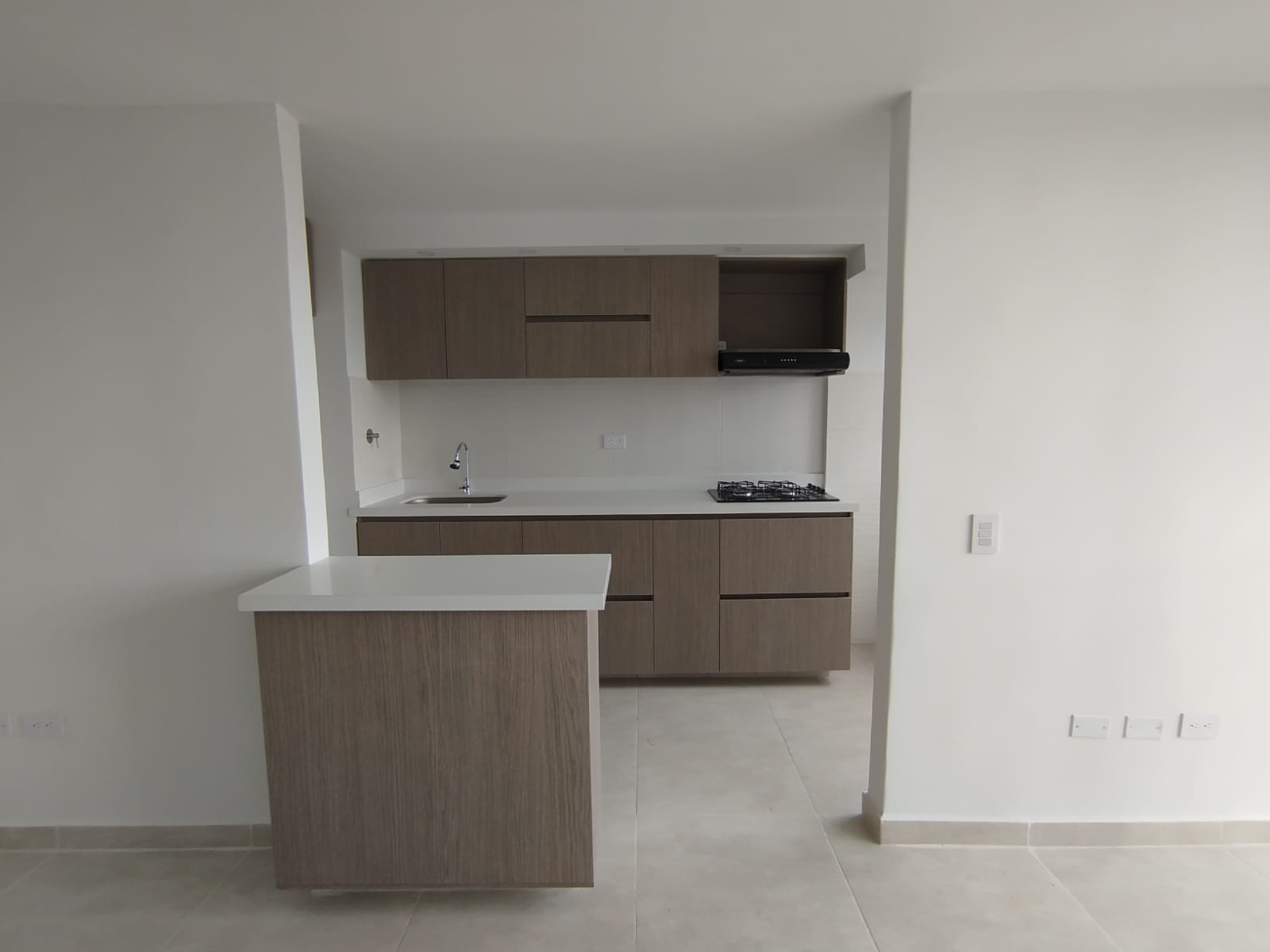 Apartamento en arriendo en Alto Del Medio, Rionegro · foto 2 de 15