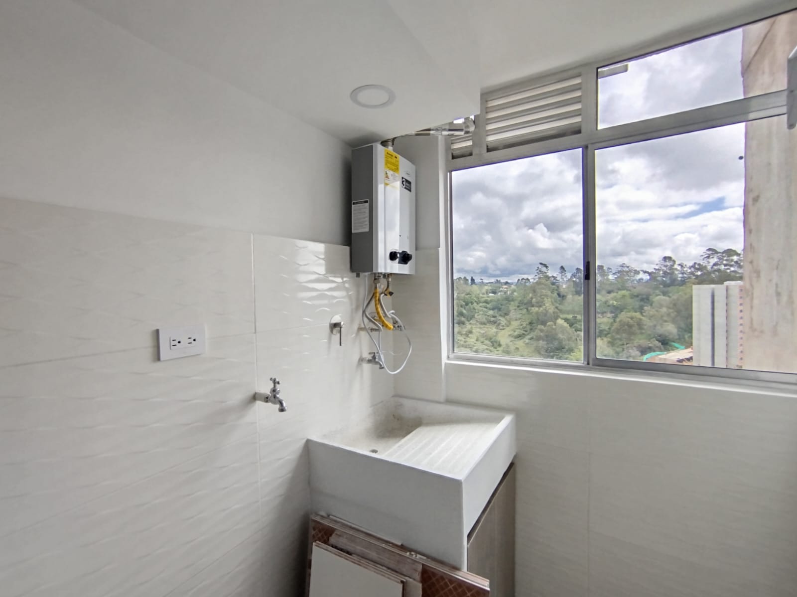 Apartamento en arriendo en Alto Del Medio, Rionegro · foto 5 de 15