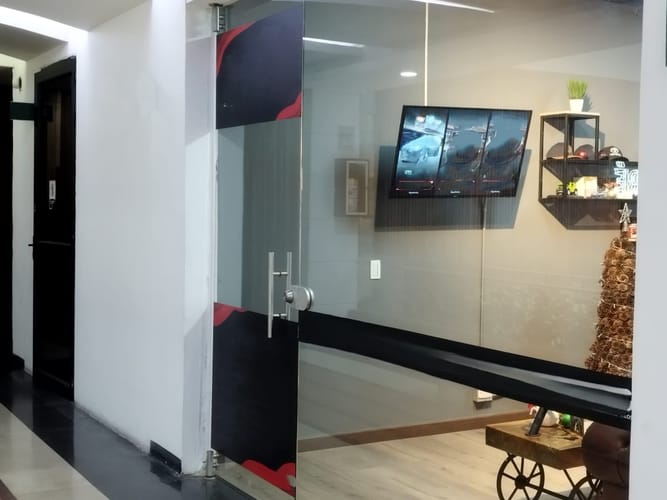 Local en arriendo en El Poblado, Medellín, 70 m² · foto 8 de 8