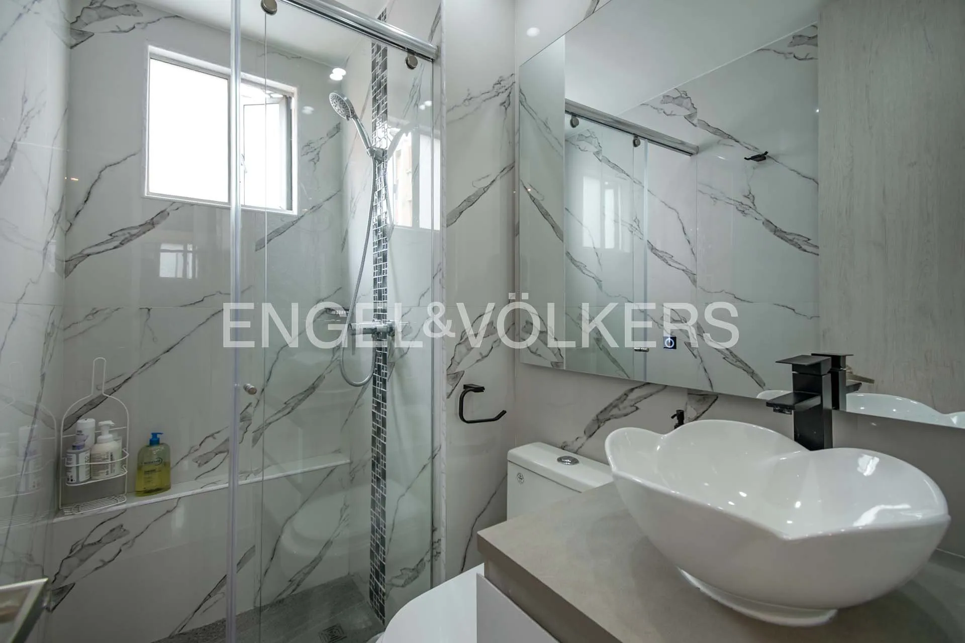 Apartamento en venta en El Virrey, Bogotá · foto 10 de 13