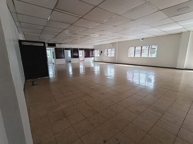 Local en arriendo en Zona Industrial No. 1, Itagüí, 220 m² · foto 4 de 12