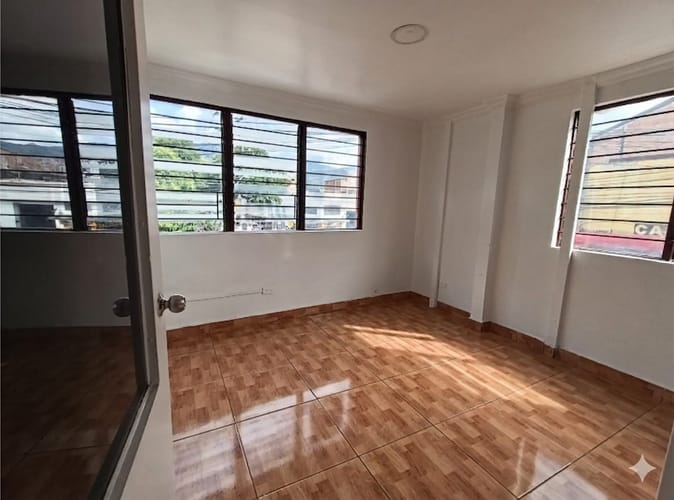 Local en arriendo en Zona Industrial No. 1, Itagüí, 220 m² · foto 9 de 12