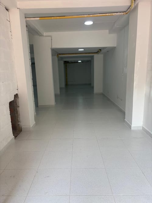 Local en arriendo en Buenos Aires, Medellín, 170 m² · foto 3 de 8