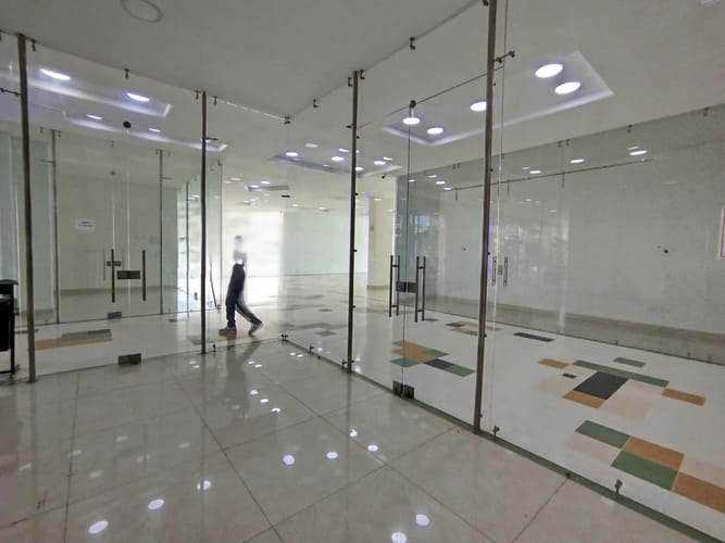 Local en arriendo en La Industrial, Marinilla, 21 m² · foto 5 de 10