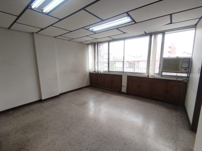 Oficina en arriendo en La Candelaria, Medellín, 47 m² · foto 10 de 12