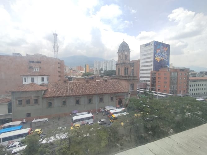 Oficina en arriendo en La Candelaria, Medellín, 47 m² · foto 12 de 12
